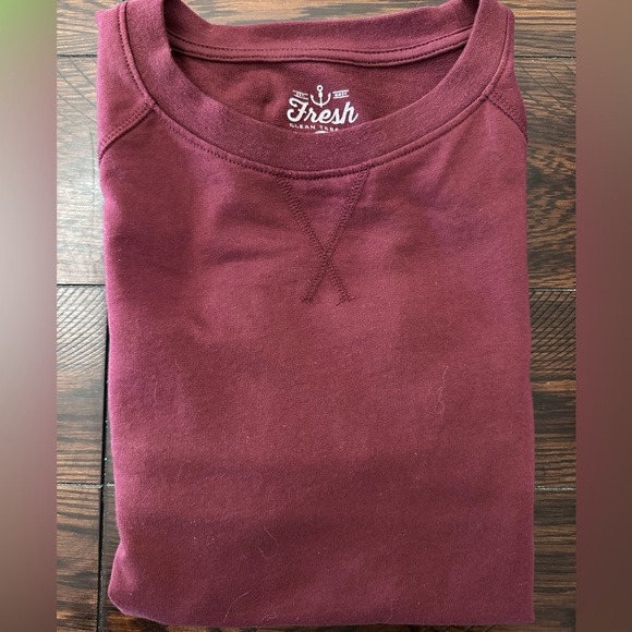 Fresh Clean Threads
Cali pull over - Picture 2 of 3